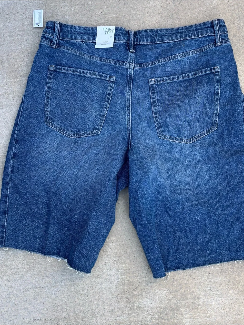Women’s Barrel Bermuda Shorts  - Dark Blue